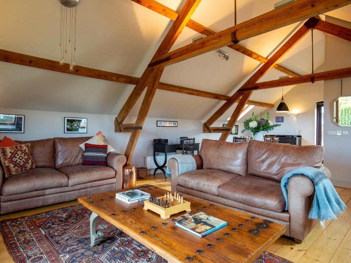 Вилла Granary At Rectory Farm Wolford Экстерьер фото
