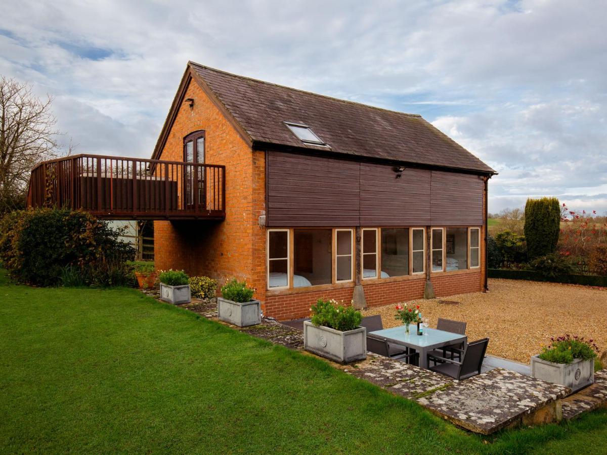 Вилла Granary At Rectory Farm Wolford Экстерьер фото