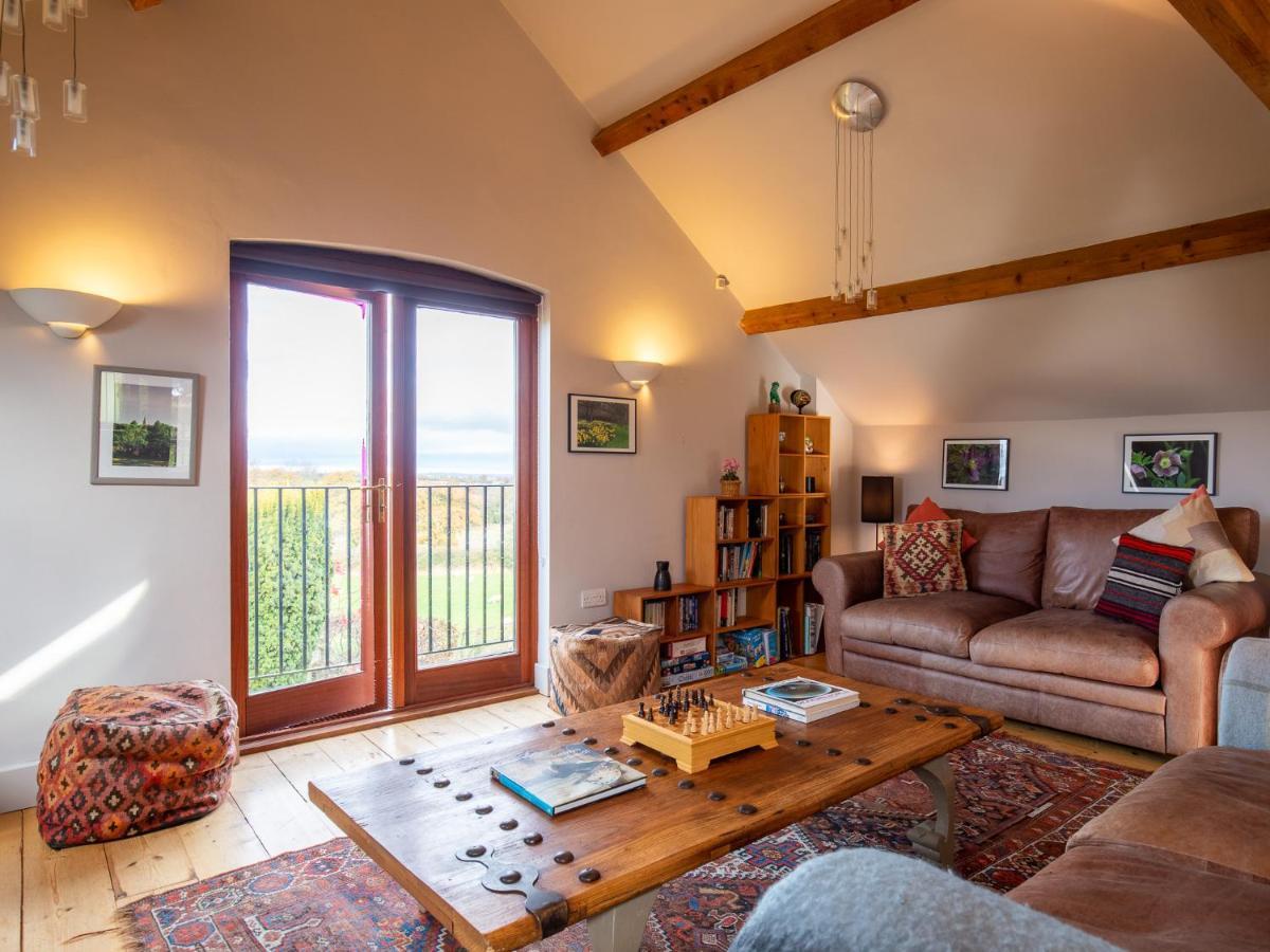 Вилла Granary At Rectory Farm Wolford Экстерьер фото
