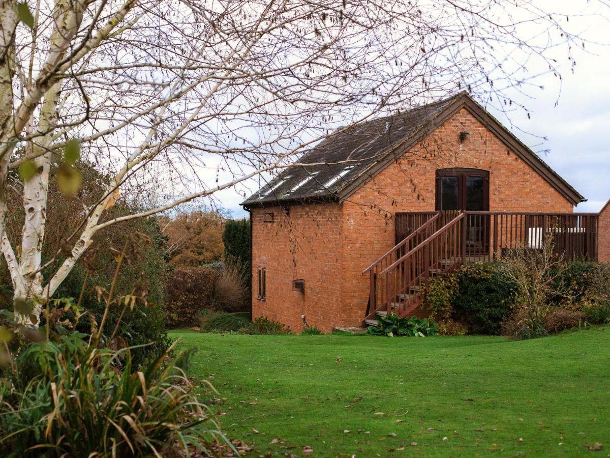 Вилла Granary At Rectory Farm Wolford Экстерьер фото